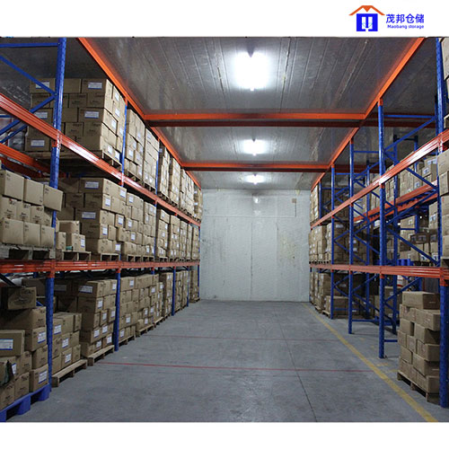 Industrial Pallet Selective Racking System